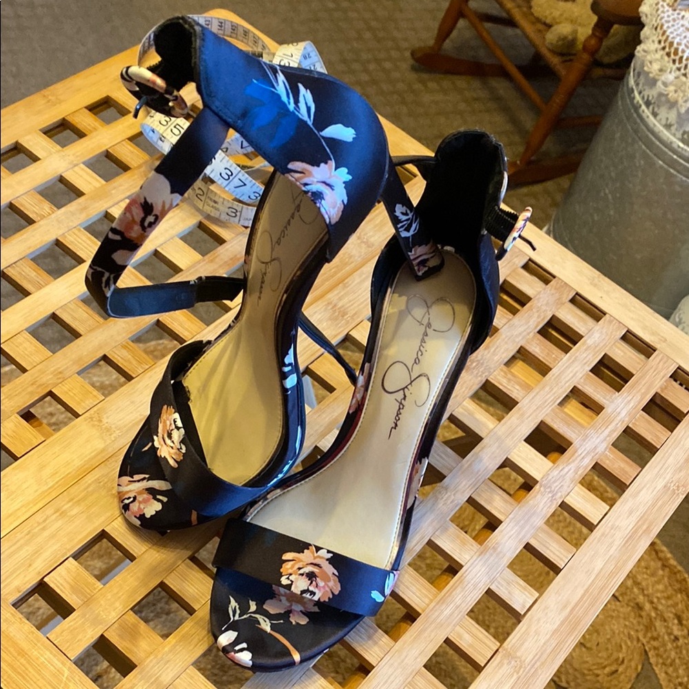 Jessica Simpson Floral Black Heels